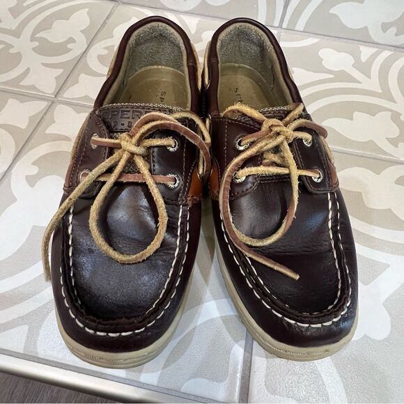 Sperry Shoes - Picture 9 of 10